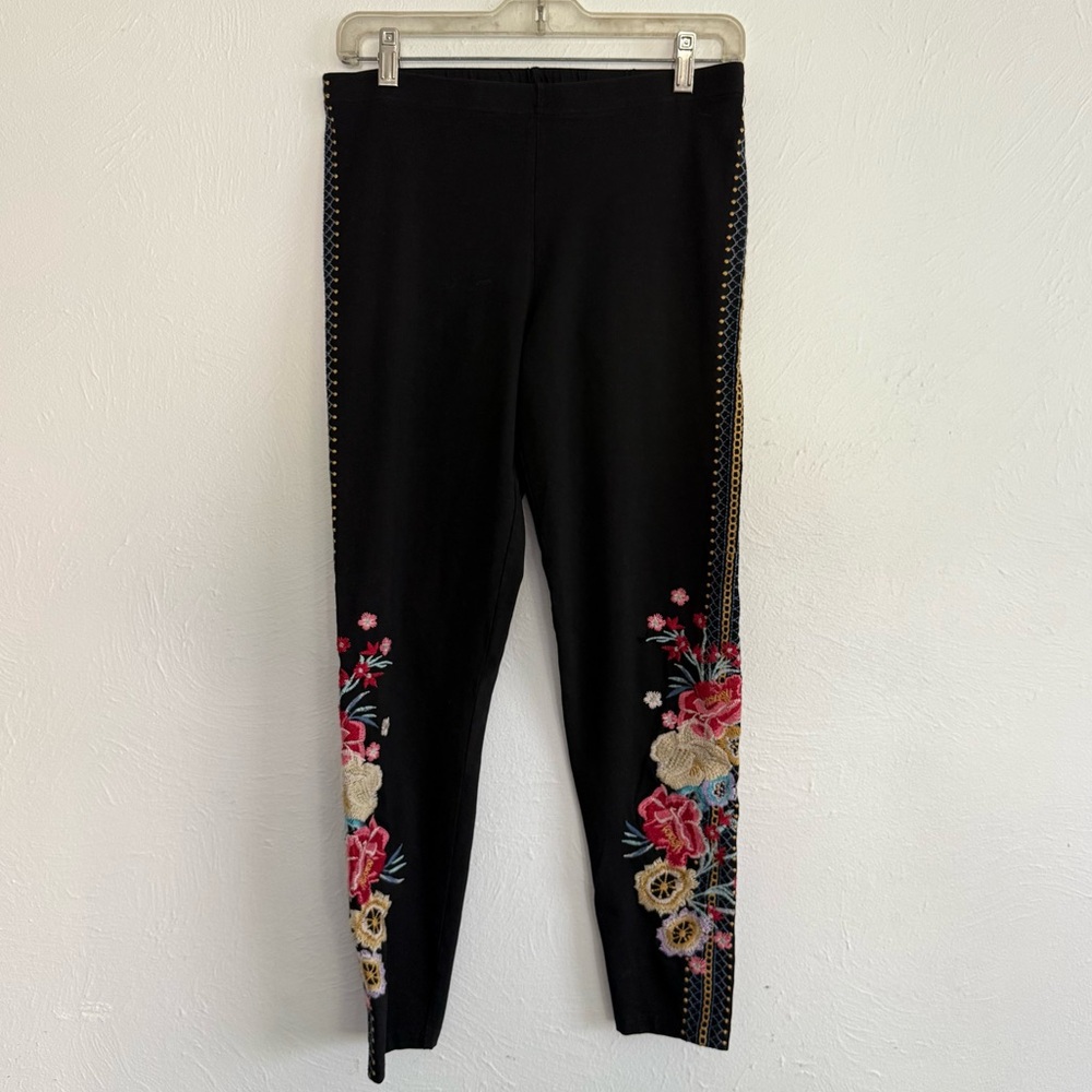Time for Me Black Floral Embroidered Elastic Waistband Skinny Leggings Medium
